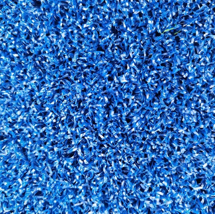 Gazon synthétique pour padel offrant une adhérence et un confort de jeu optimaux.