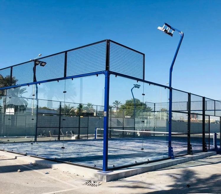 Surface en gazon synthétique spécialement développée pour terrains de padel.