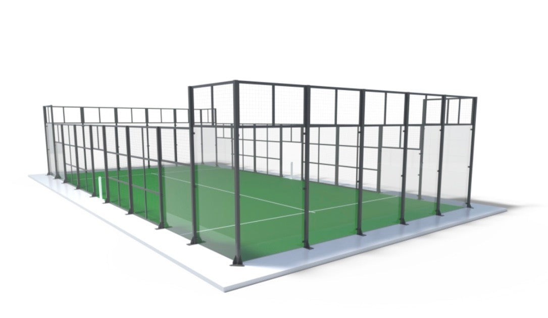 Terrain de padel de qualité avec structure en verre trempé et gazon synthétique, conçu pour une expérience de jeu optimale.